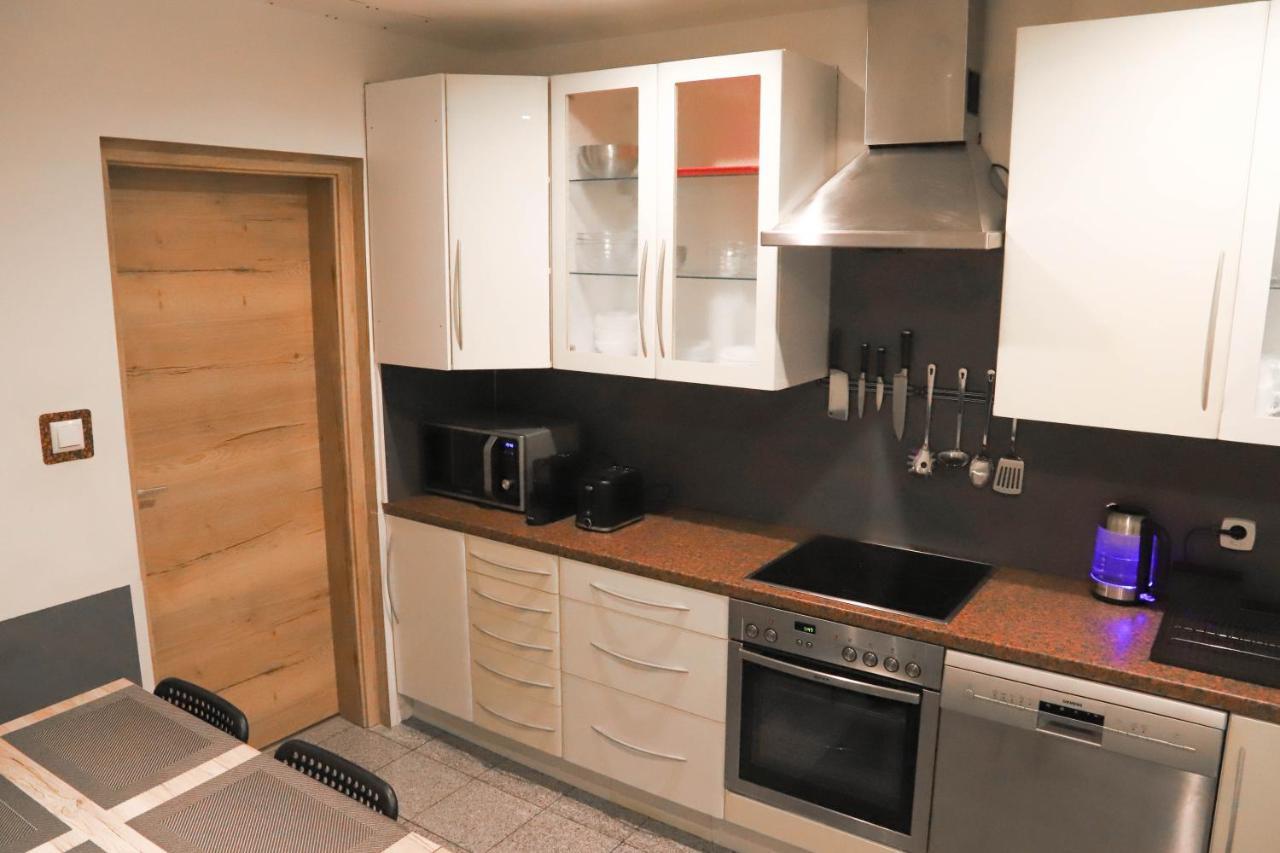 «Go West» Guest Rooms Wien Exteriör bild