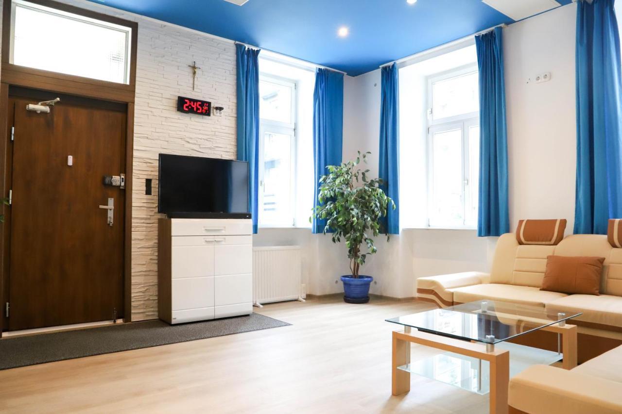 «Go West» Guest Rooms Wien Exteriör bild