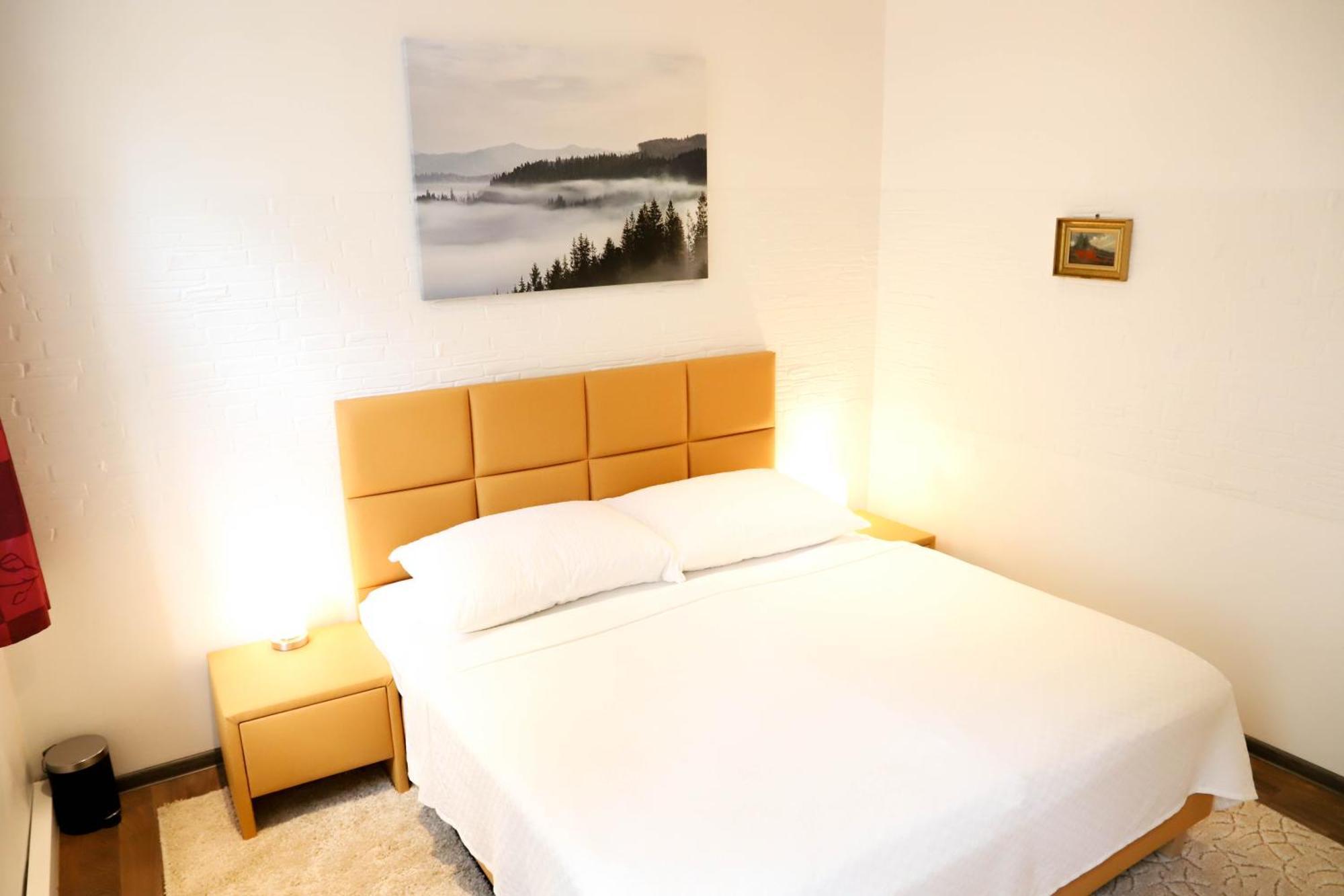 «Go West» Guest Rooms Wien Exteriör bild